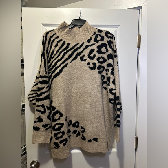 Leopard Print Beige and Black Sweater - Picture 1 of 3